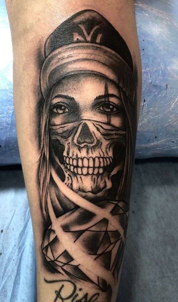 Tatuaje de calavera mujer