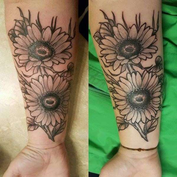 Tatuaje madre e hija flores