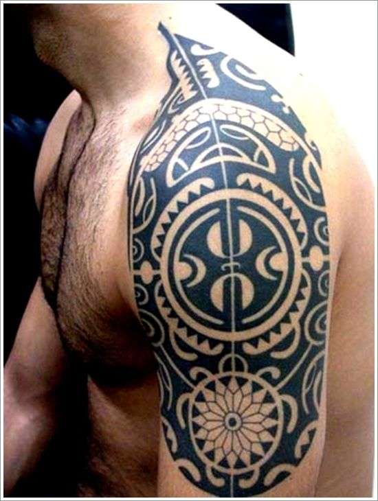 Tatuaje tribal flor
