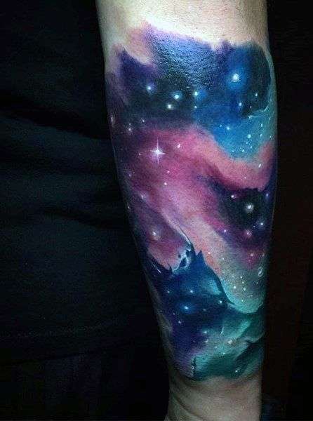 Tatuaje aurora boreal