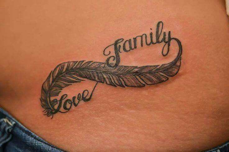 Tatuaje pluma love y family