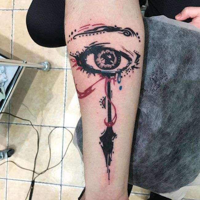 Tatuaje ojo que llora