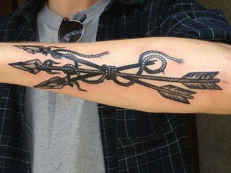 Tatuaje tres flechas