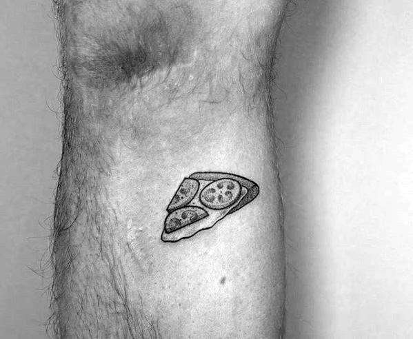 Tatuajes pequeños - porción de pizza