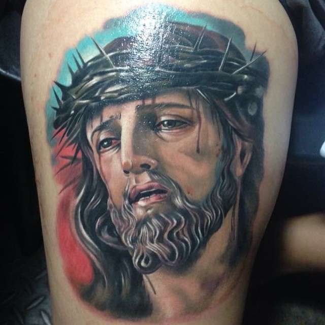 Tatuaje de Jesucristo en colores
