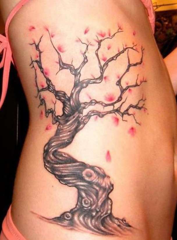 Tatuaje árbol de cerezo con flores
