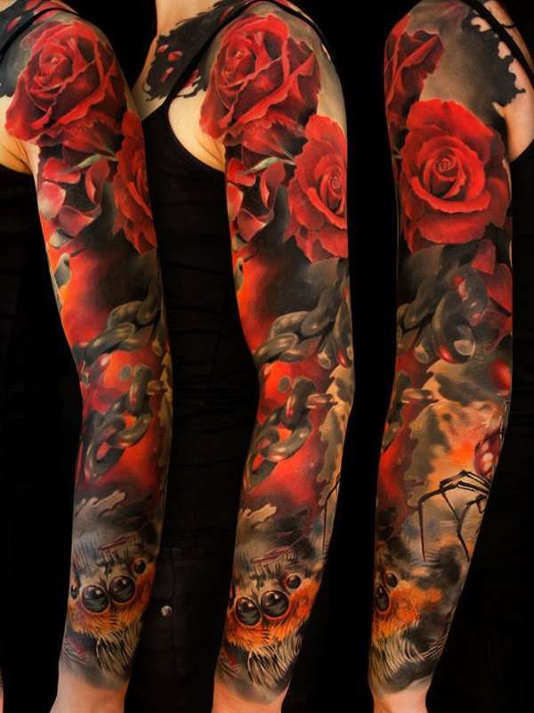 Tatuaje de manga con rosas rojas