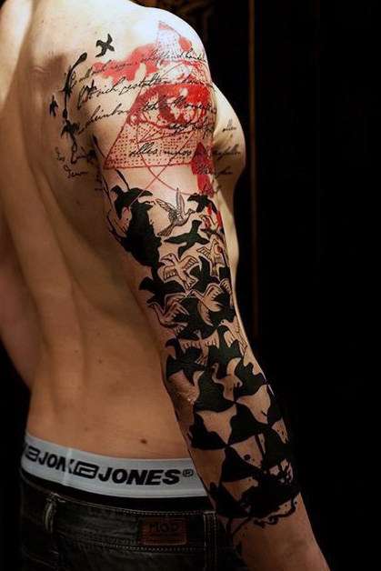 Tatuaje de manga formación de aves