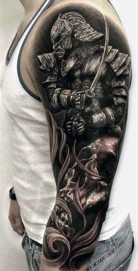 Tatuaje de manga samurai zombie