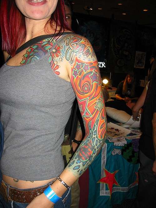 Tatuaje de manga estrellas en colores
