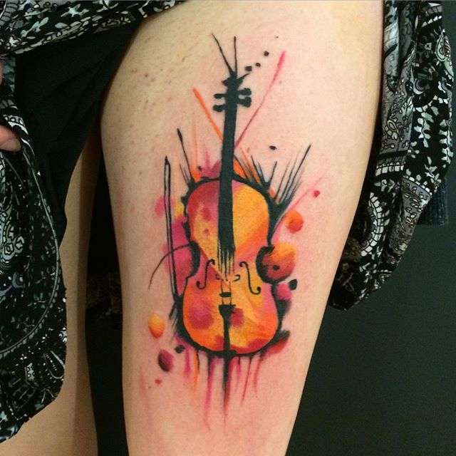 Tatuajes de música: contrabajo
