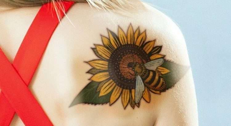Tatuaje de girasol y abeja