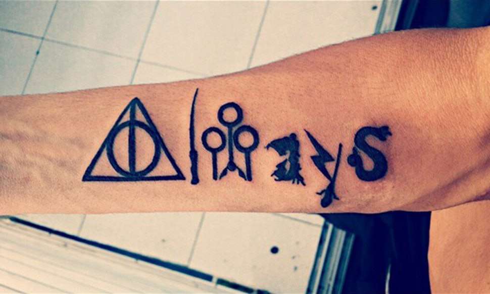 Tatuaje de Harry Potter en el brazo