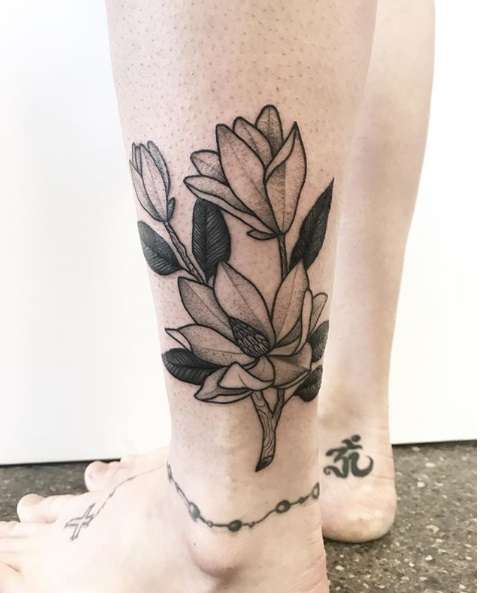 Tatuaje realizado por Kerry Burke - Instagram