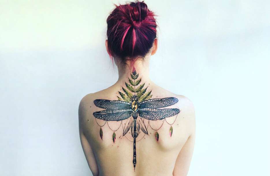 Tatuaje realizado por Pis Saro - Instagram