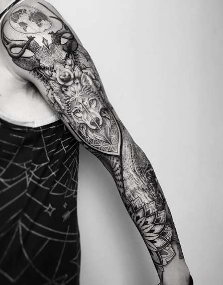 Tatuaje realizado por Tania Maia - Instagram