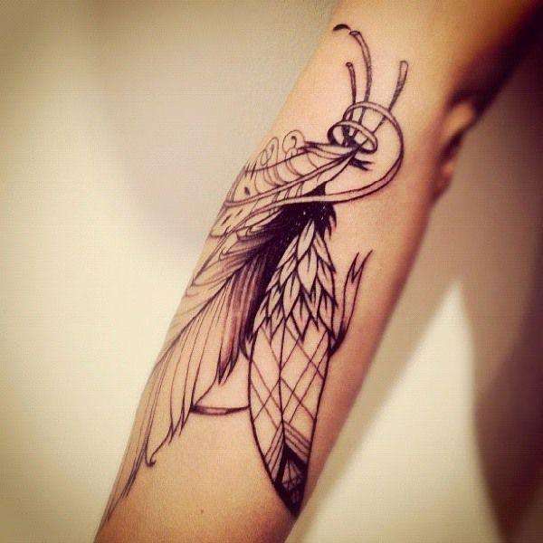 Tatuaje de tres plumas