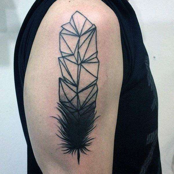 Tatuaje de pluma con figuras geométricas