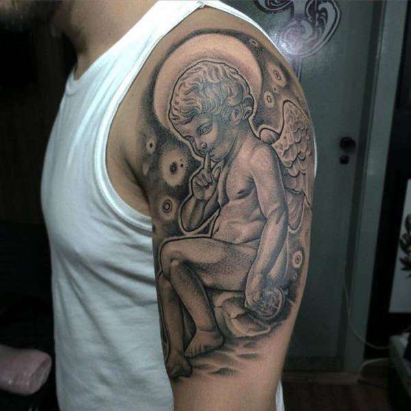 Tatuaje de ángel niño