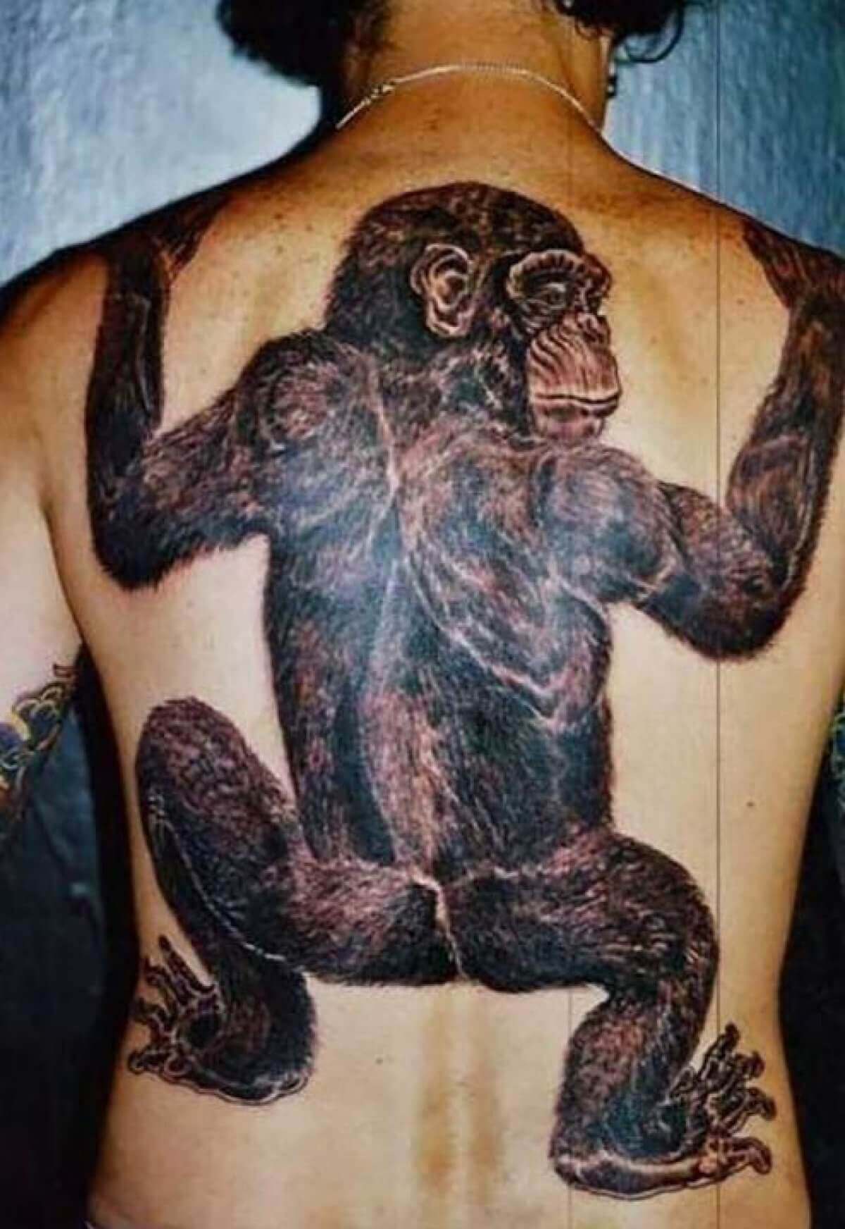 Funny tattoos: monkey on the back