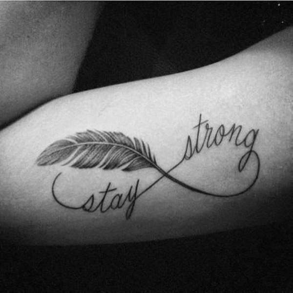 Tatuaje de infinito Stay Strong