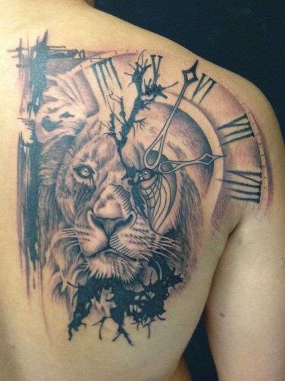 Tatuaje de león trash polka