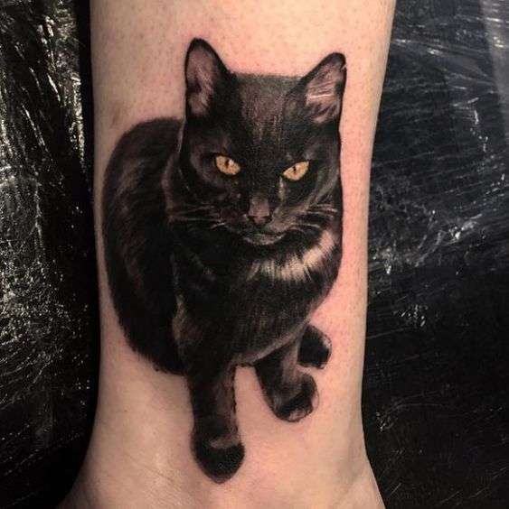 Tatuaje de gato negro