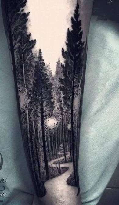 Tatuaje de bosque en puntillismo