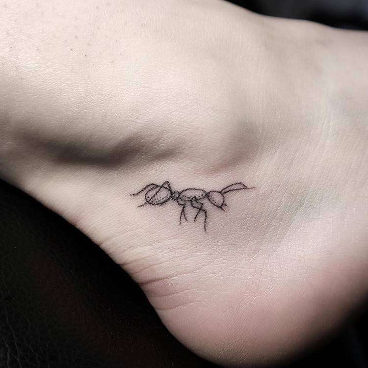 Tatuajes de animales: hormiga