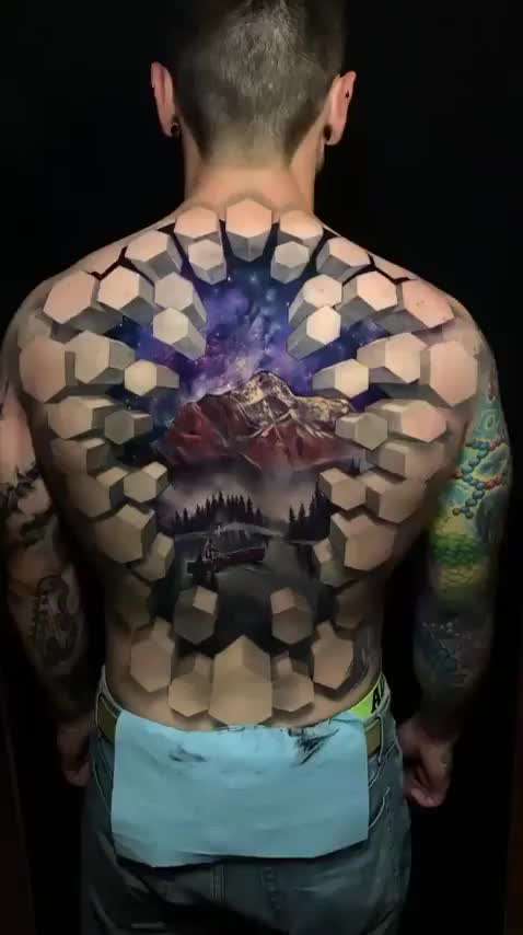 Tatuajes 3D en la espalda