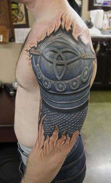 Tatuajes 3D en el hombro y brazo